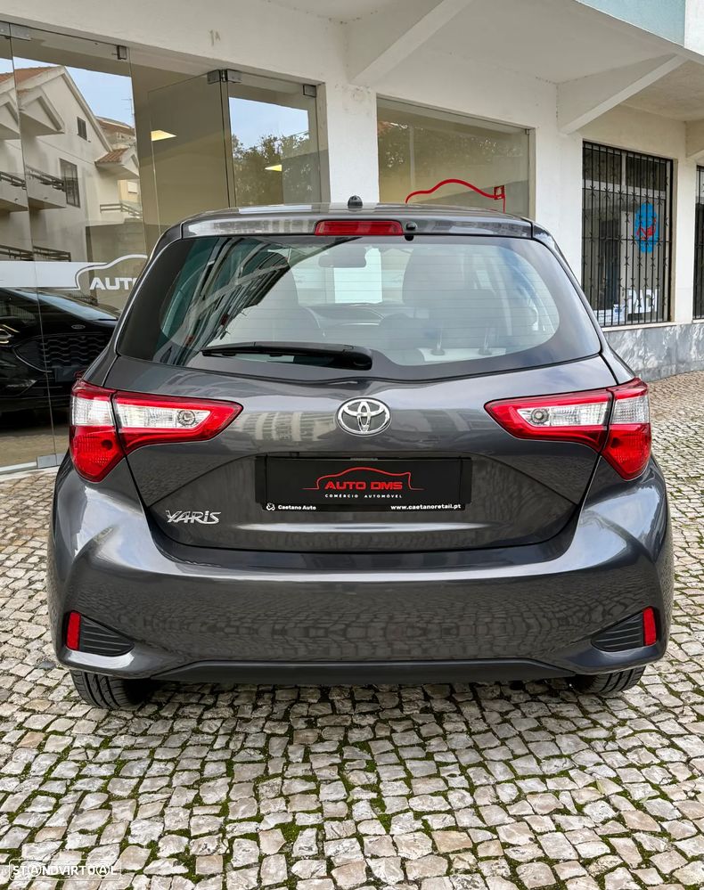 Toyota Yaris 1.0 VVT-i Exclusive - 5