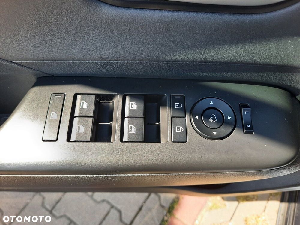 Hyundai Kona 1.6 GDI Hybrid Executive DCT - 29