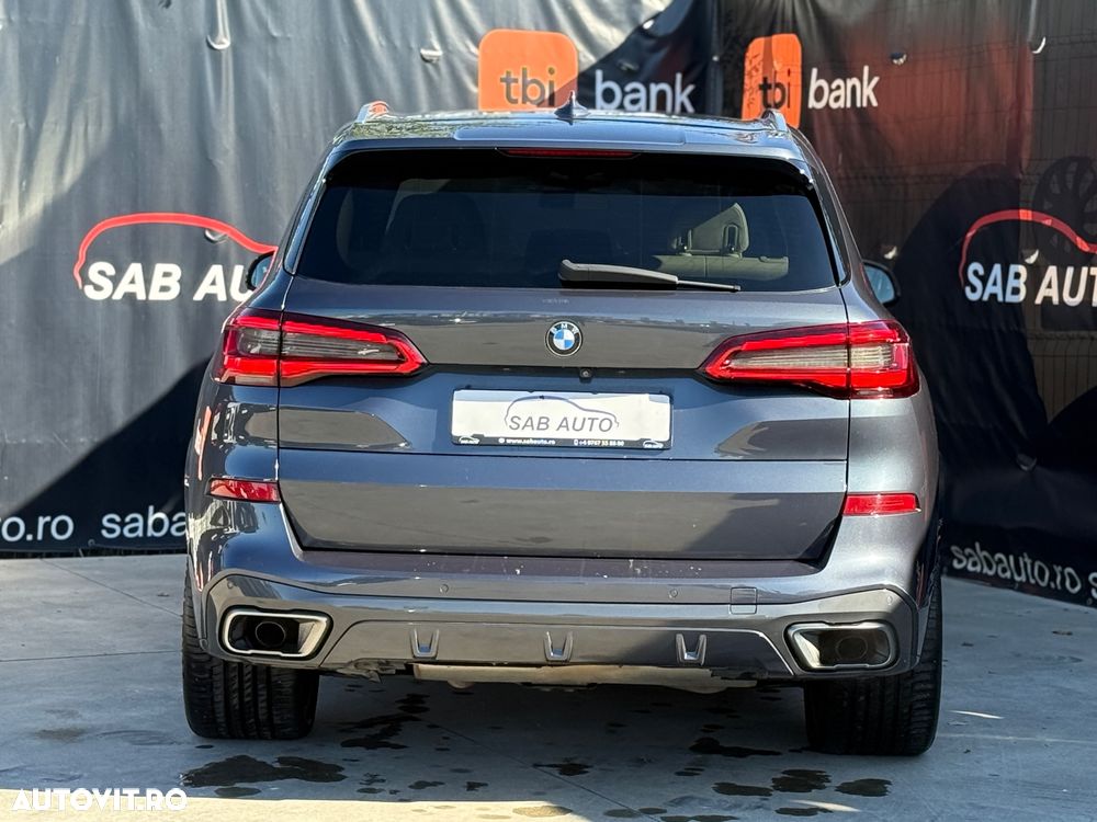 BMW X5 M M50d - 26