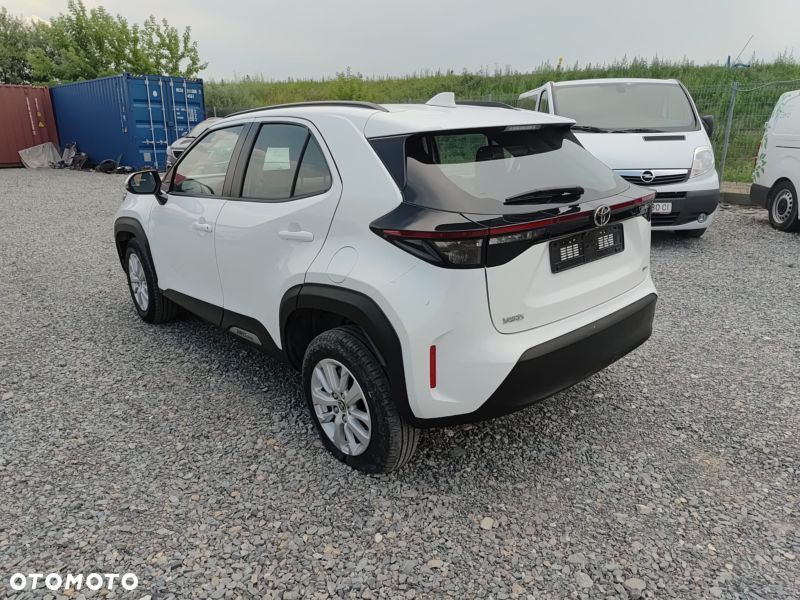 Toyota Yaris Cross Hybrid 1.5 Comfort - 17