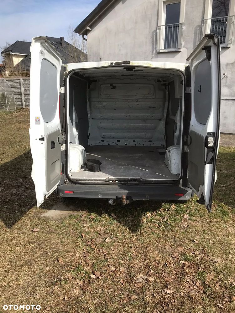 Opel Vivaro - 14