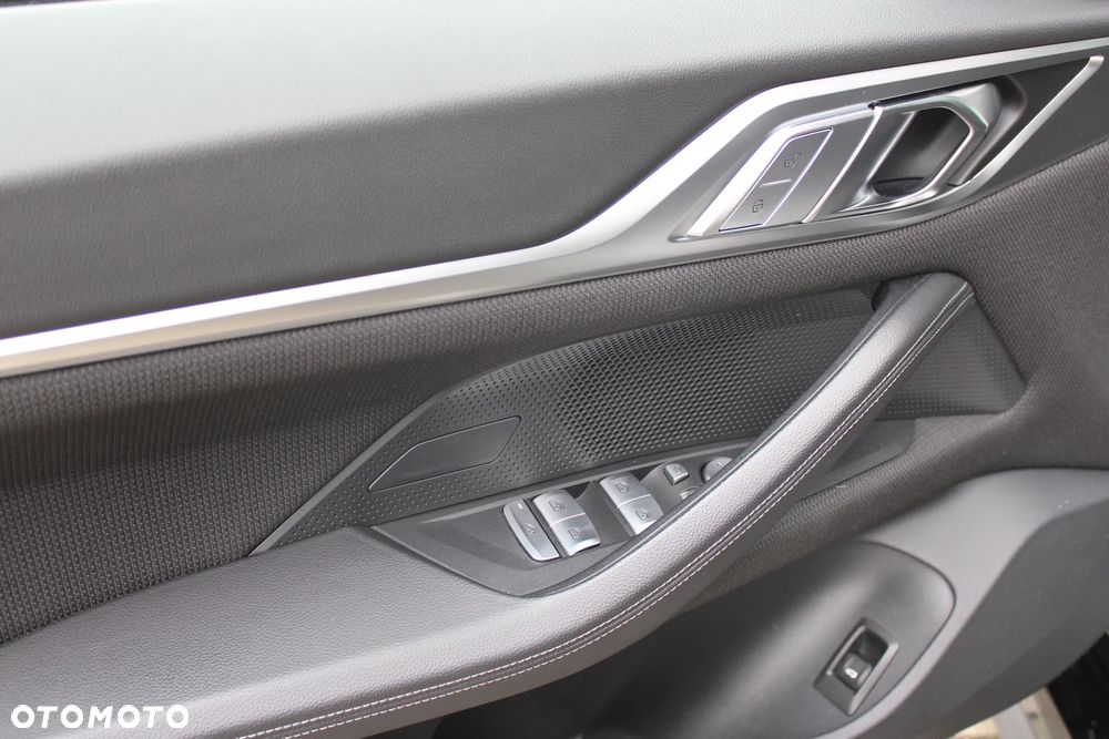 BMW Seria 4 420i - 24