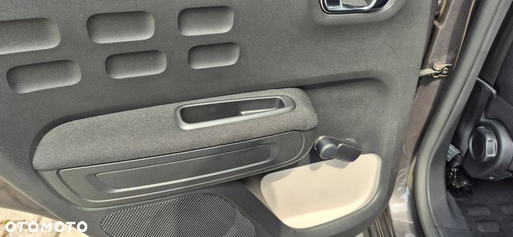 Citroën C3 1.2 PureTech Max EAT6 - 22