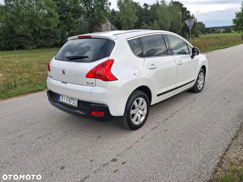 Peugeot 3008 1.6 Premium - 12