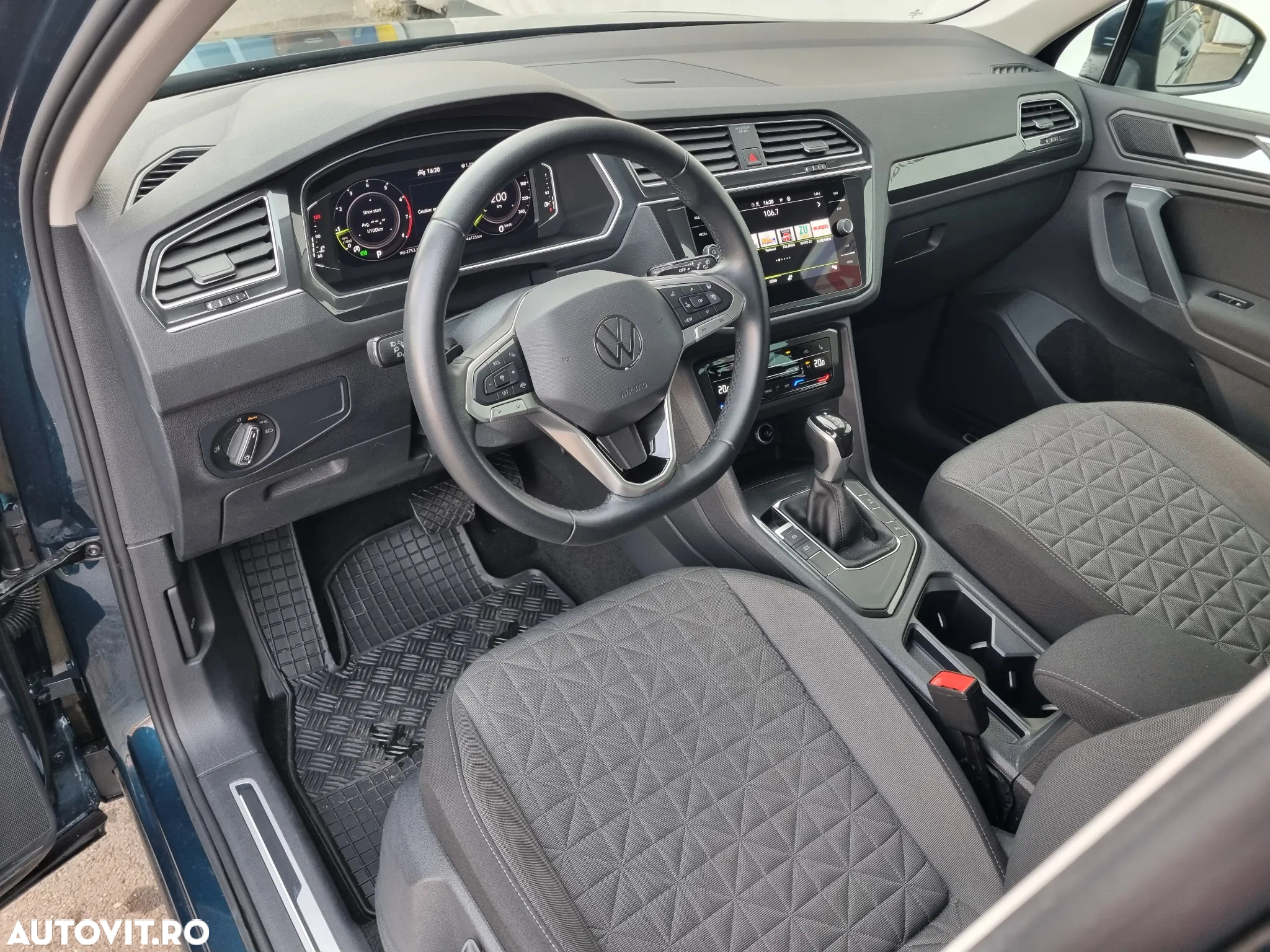 Volkswagen Tiguan 1.5 TSI OPF DSG Life - 10