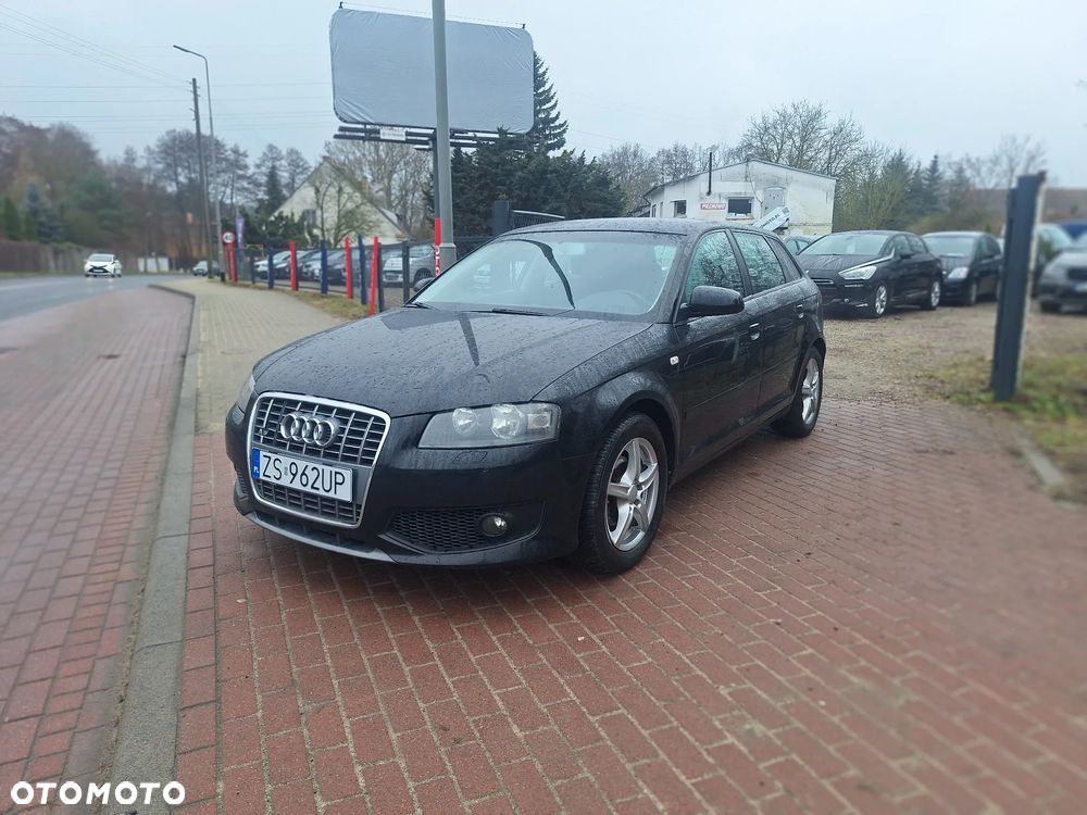 Audi A3 Sportback 1.6 FSI Ambition - 2