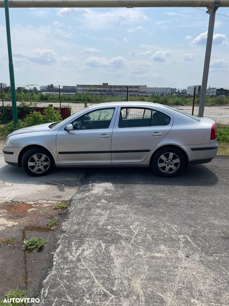 Skoda Octavia 2.0 TDI Elegance - 3