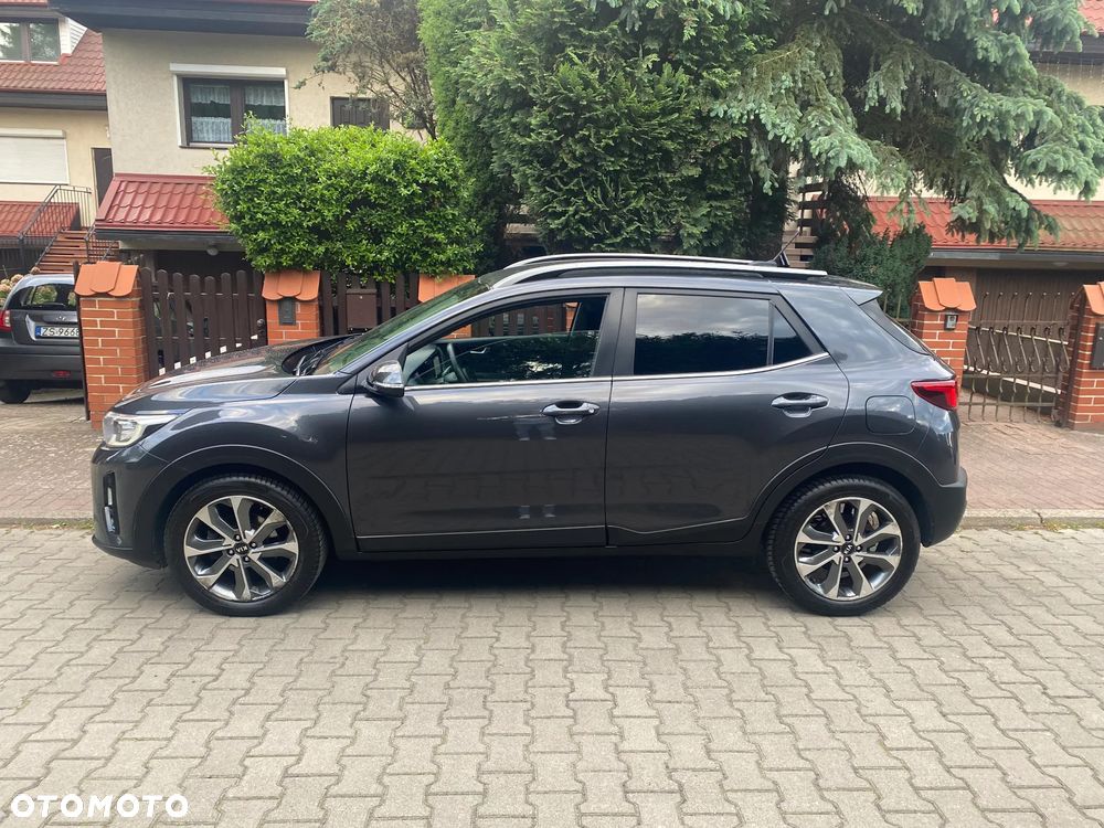Kia Stonic 1.4 L - 10