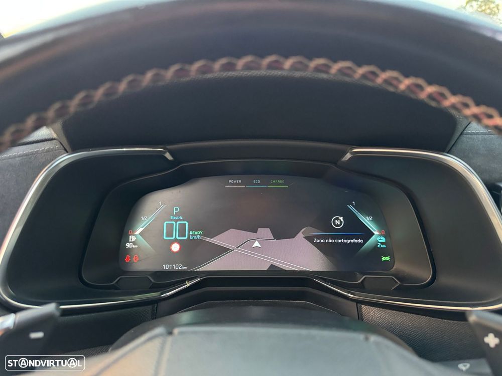 DS DS7 Crossback E-Tense Performance Line+ EAT8 - 28