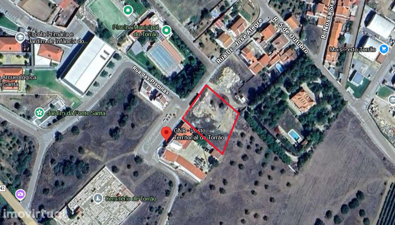 Terreno Urbano com 2.500 m², capacidade construção de 1.500m2, habitac - Grande imagem: 2/10