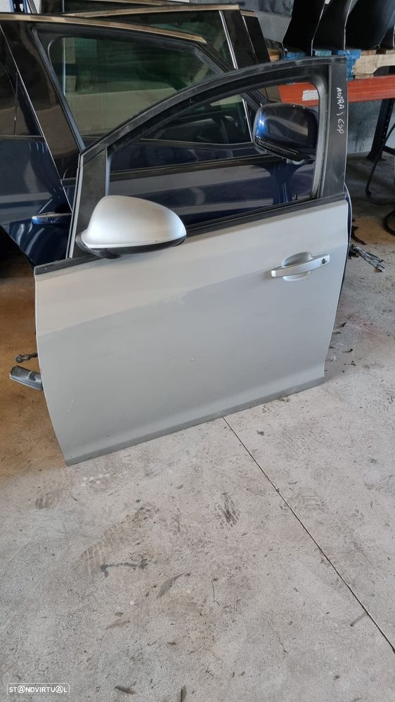 Porta Frente Esquerda Opel Astra J - 1