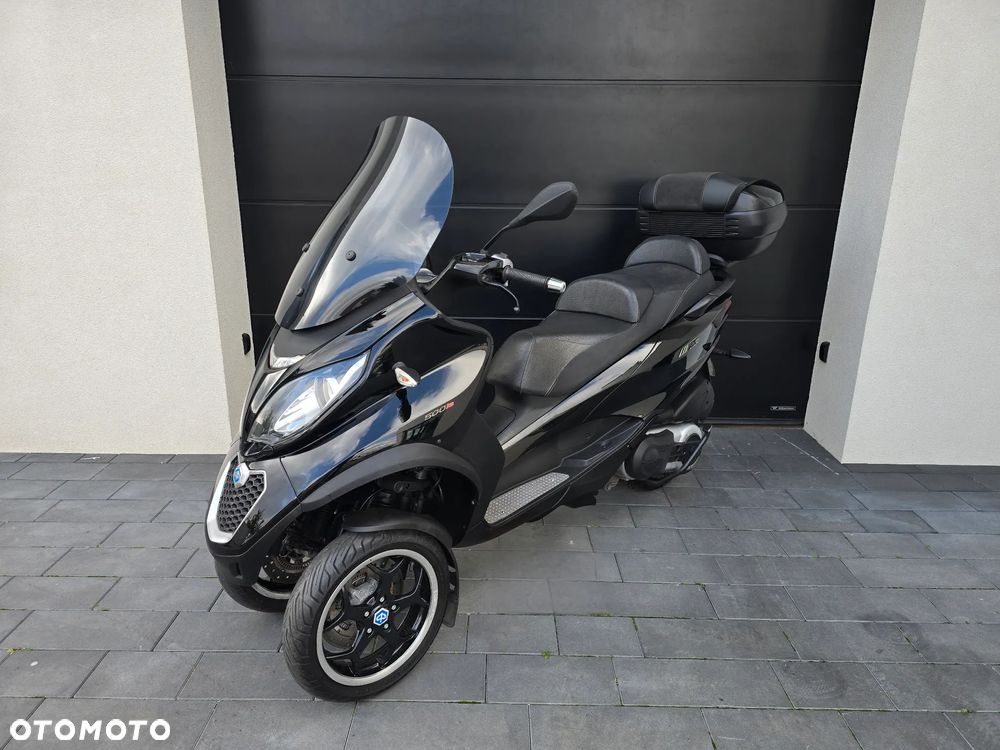 Piaggio MP-3 - 6