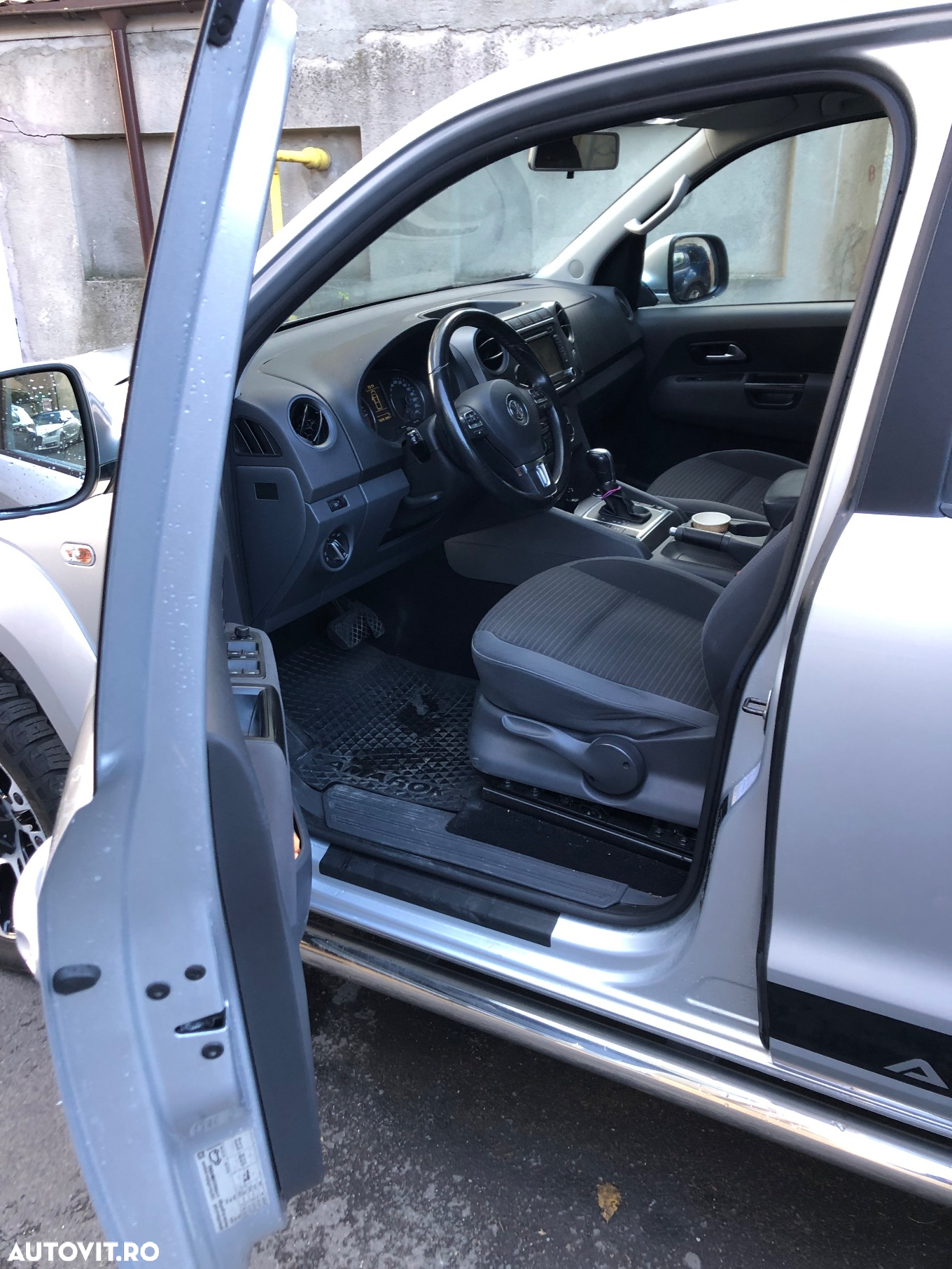 Volkswagen Amarok 2.0 BiDI 4x4 Cabina Dubla Trendline Aut. - 17