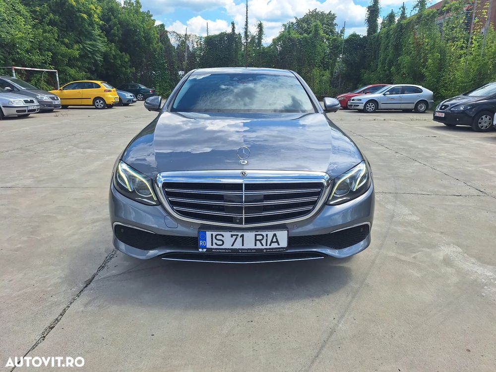 Mercedes-Benz E 220 d 4MATIC Aut. - 2