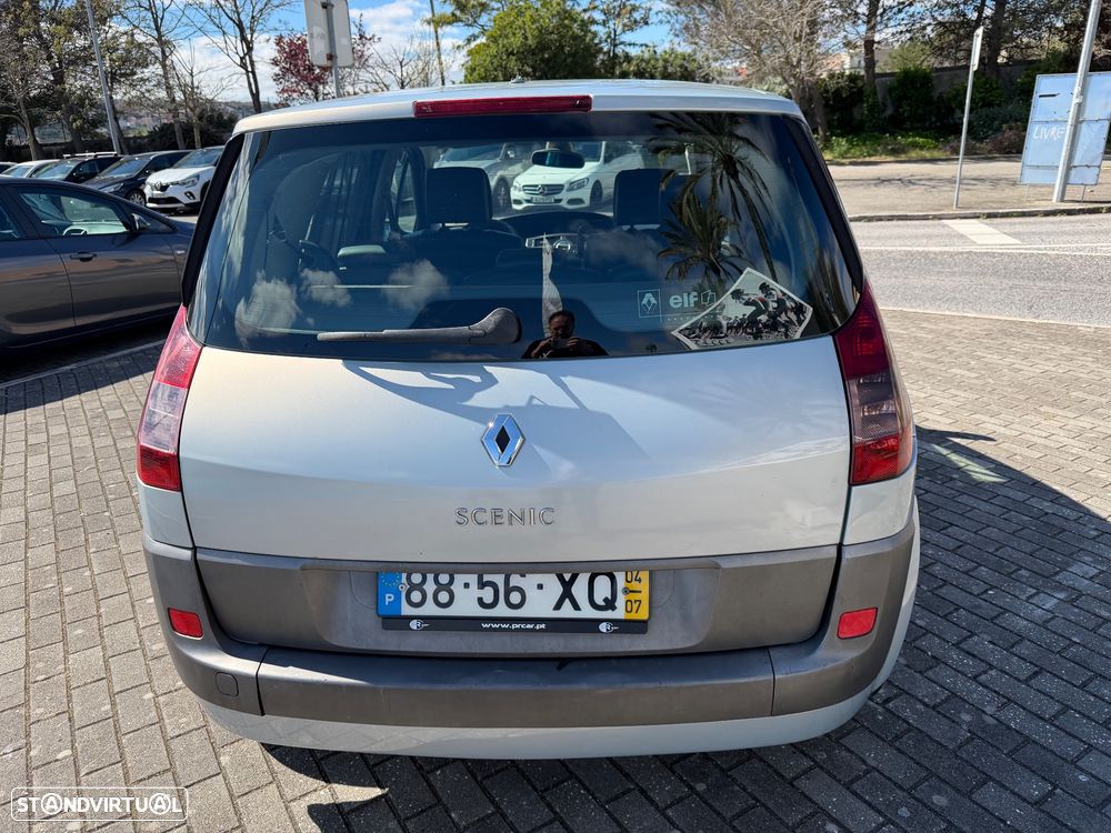 Renault Scénic 1.9 dCi Privilège Luxe - 10
