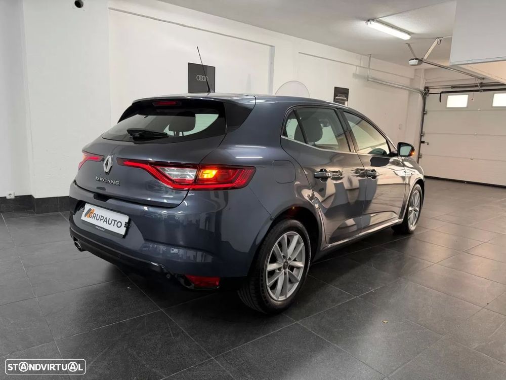 Renault Mégane 1.2 TCE Limited - 6