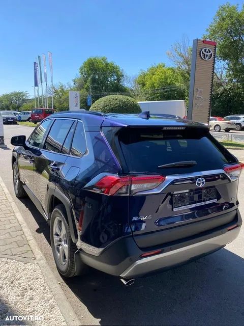 Toyota RAV4 - 15
