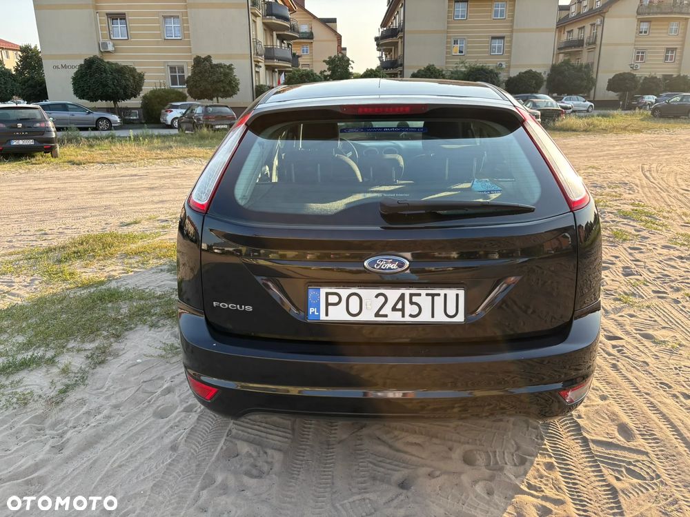 Ford Focus 1.6 Amber X - 9