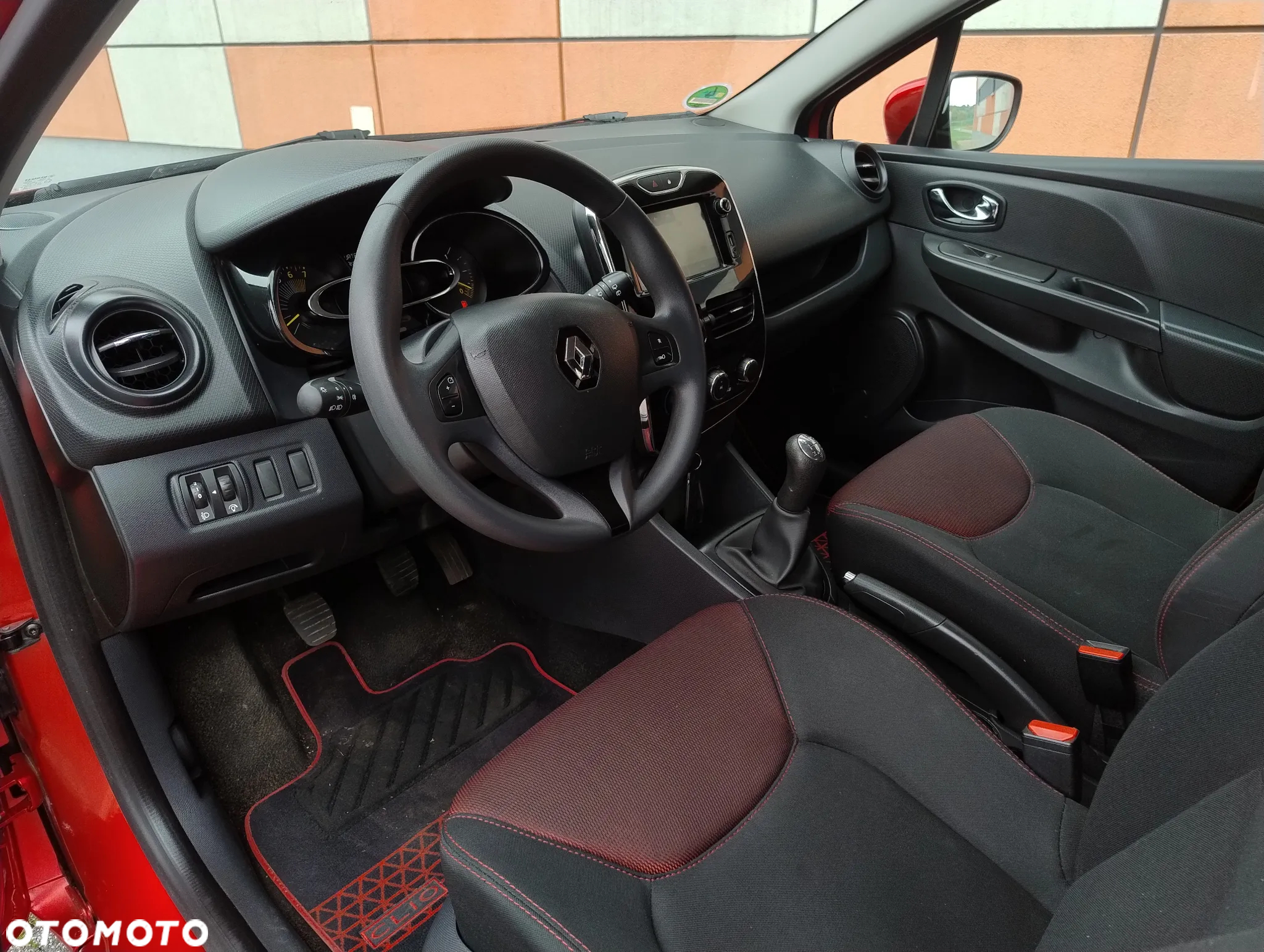 Renault Clio 1.2 16V 75 Experience - 7
