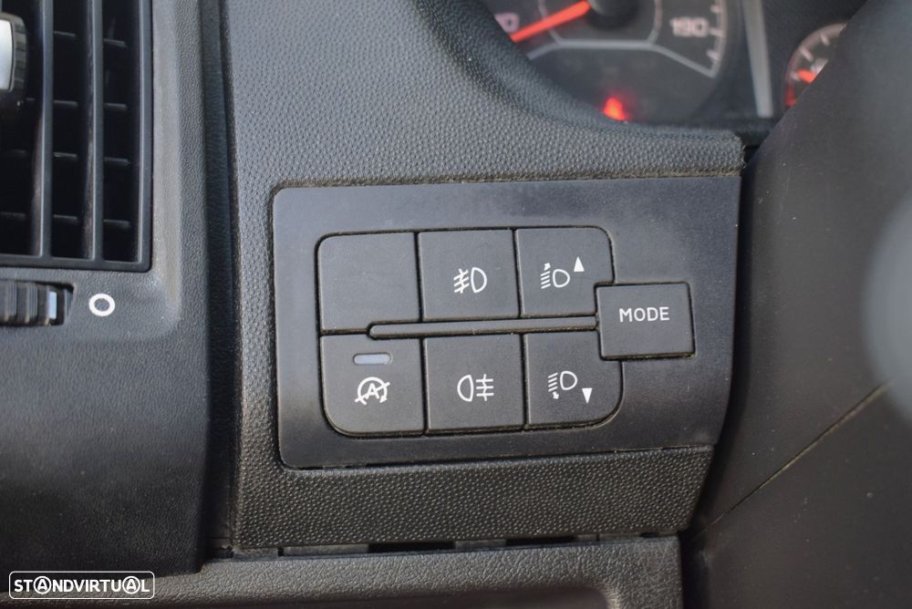 Citroën Jumper 2.2 BlueHDi 33 L2H2 Club - 21