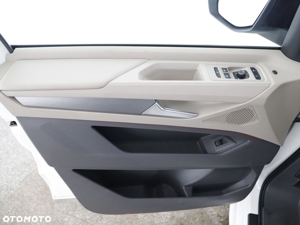 Volkswagen Multivan 2.0 TSI L2 Life DSG - 11