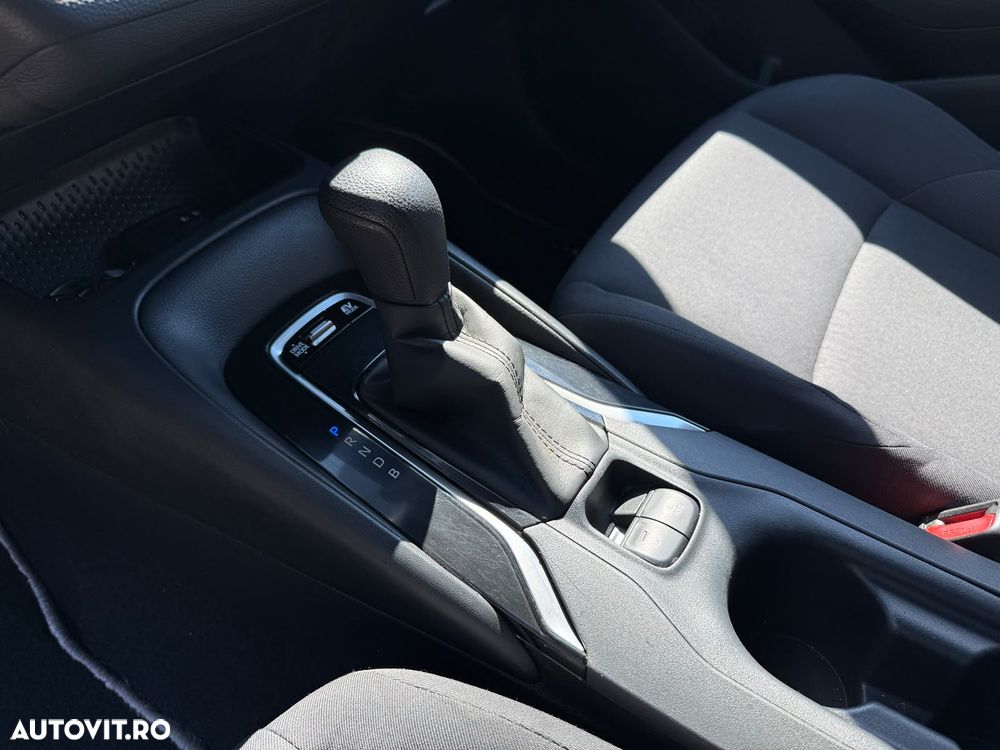 Toyota Corolla - 20