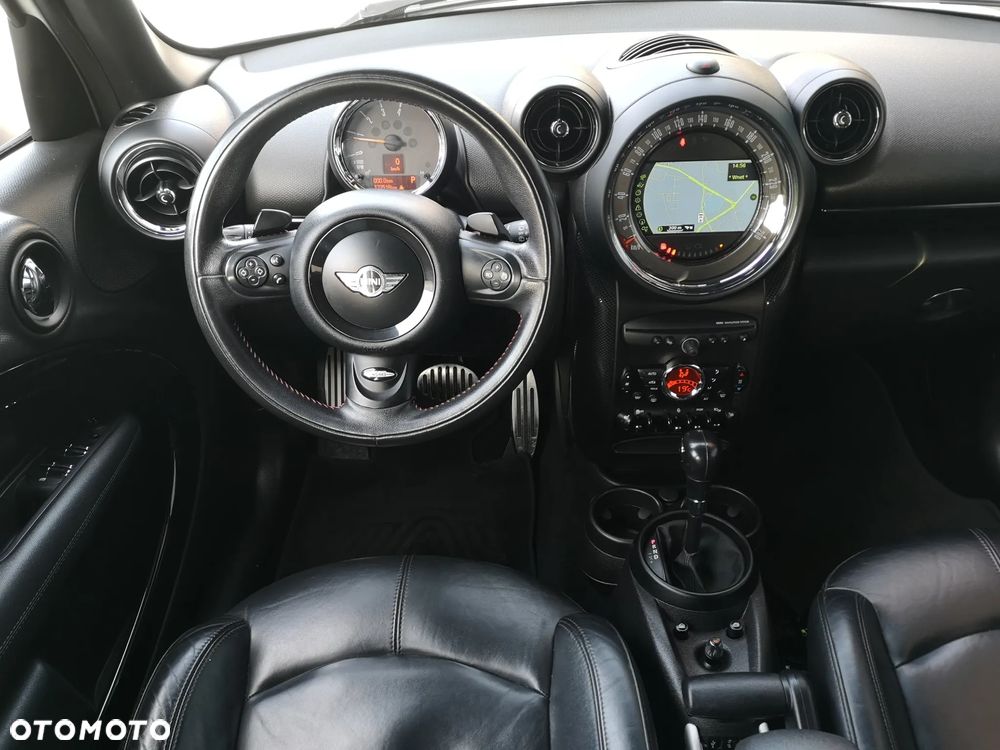 MINI Countryman - 16