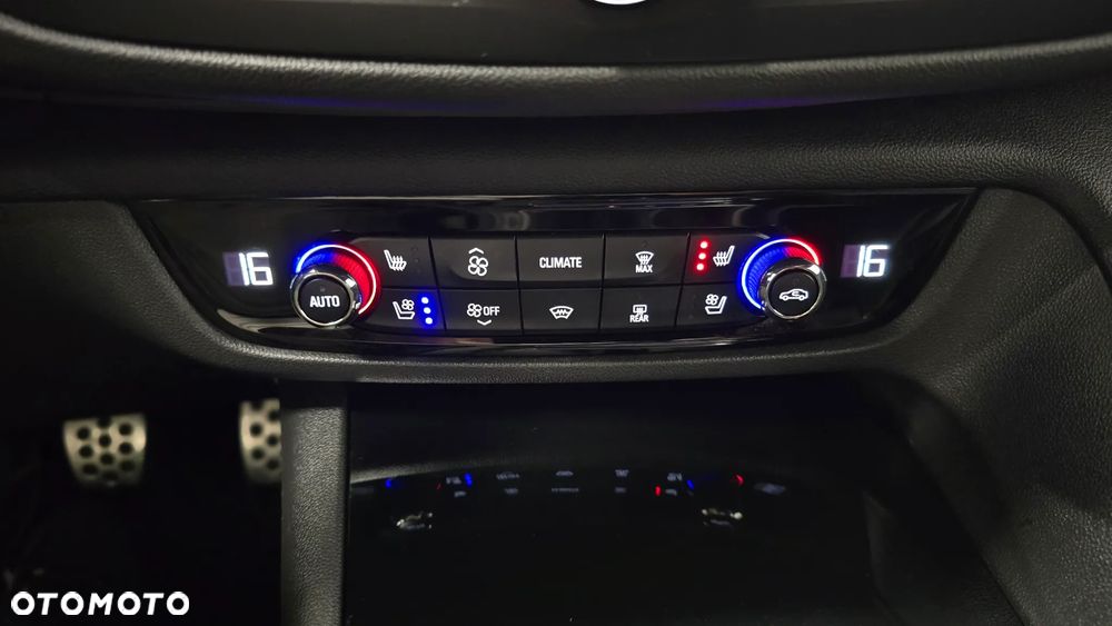 Opel Insignia 2.0 Ultimate Exclusive - 23