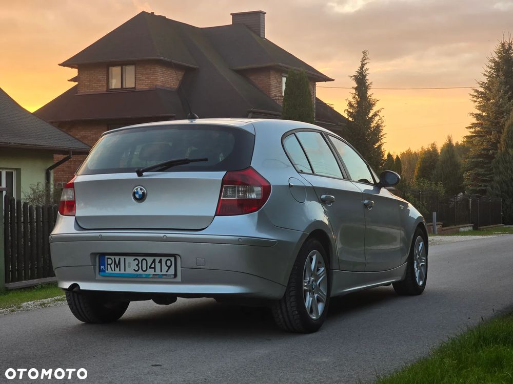 BMW Seria 1 118d - 10
