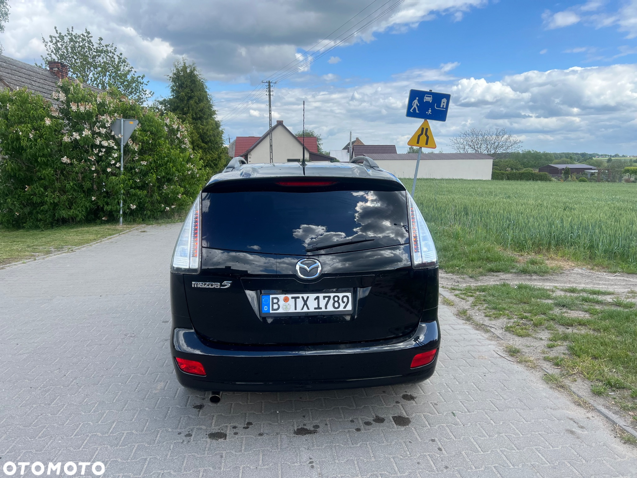 Mazda 5 2.0 Sport - 11
