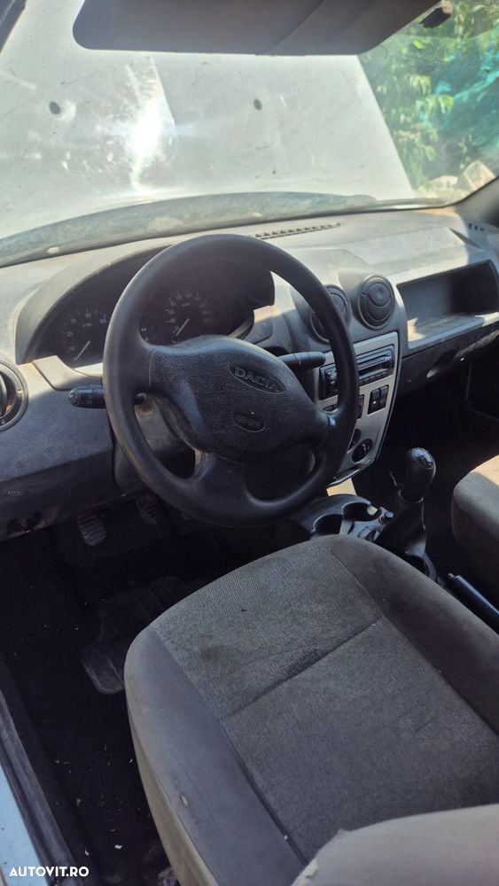 Dacia Logan 1.5 dCi Laureate - 9