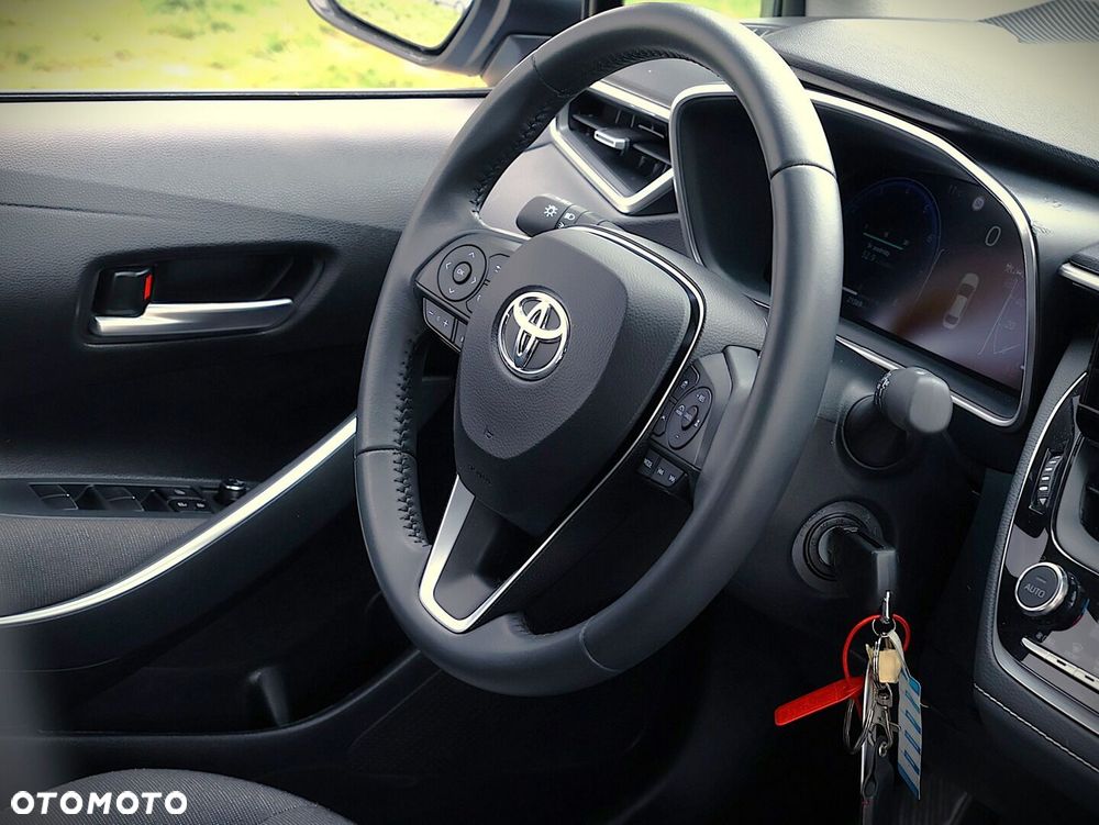 Toyota Corolla - 22