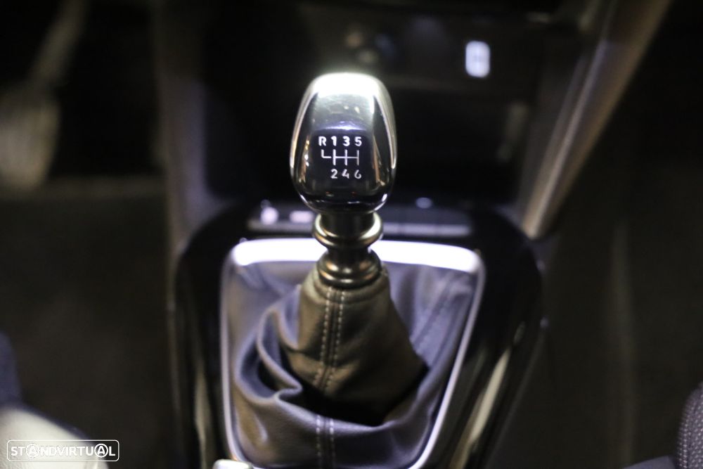 Opel Corsa 1.2 T GS - 15