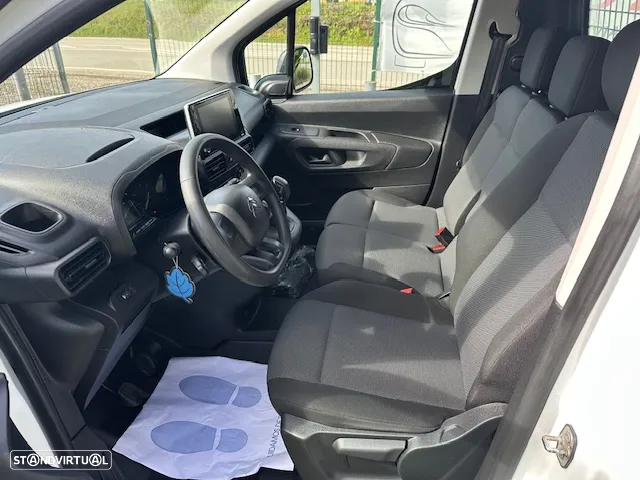 Citroën BERLINGO LONGA 3 LUG. - 14