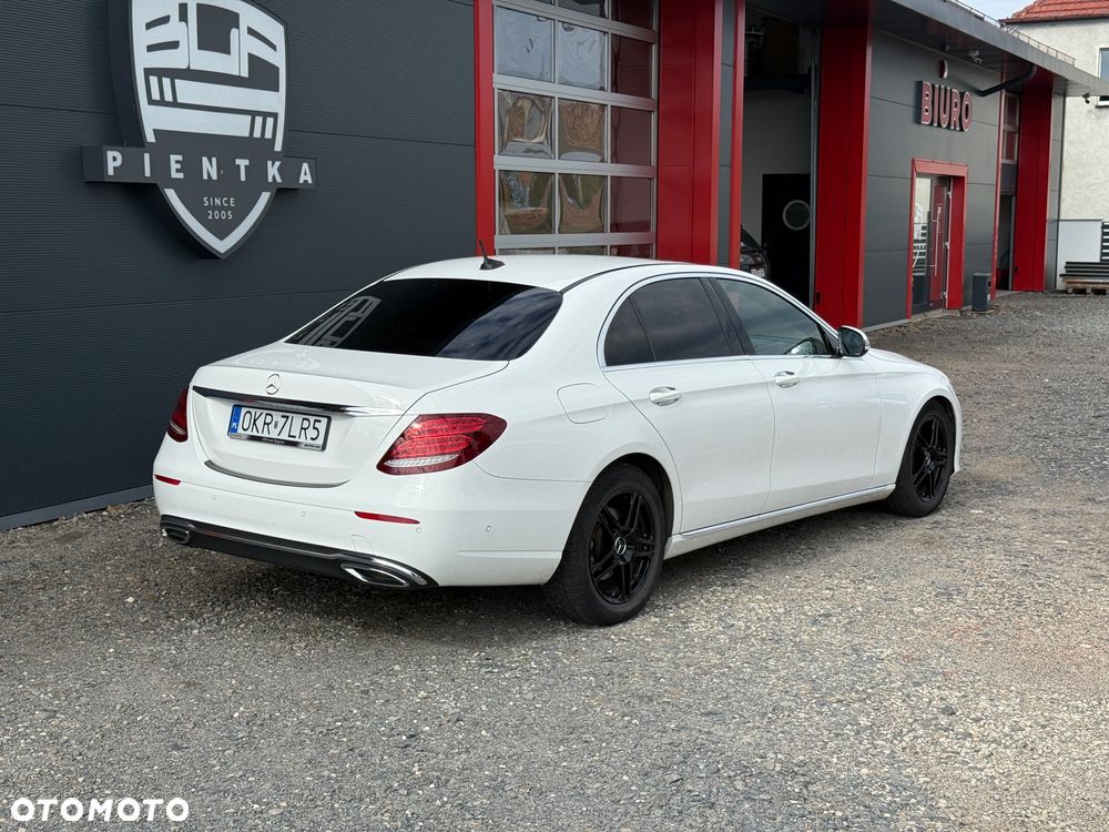Mercedes-Benz Klasa E - 4