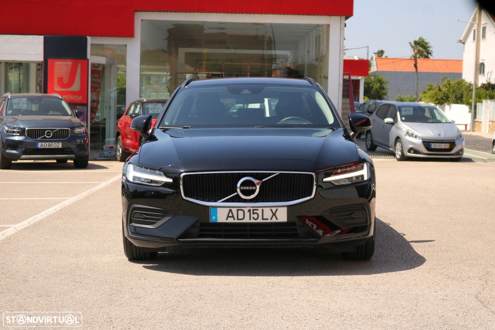Volvo V60 2.0 D3 Momentum Core - 5