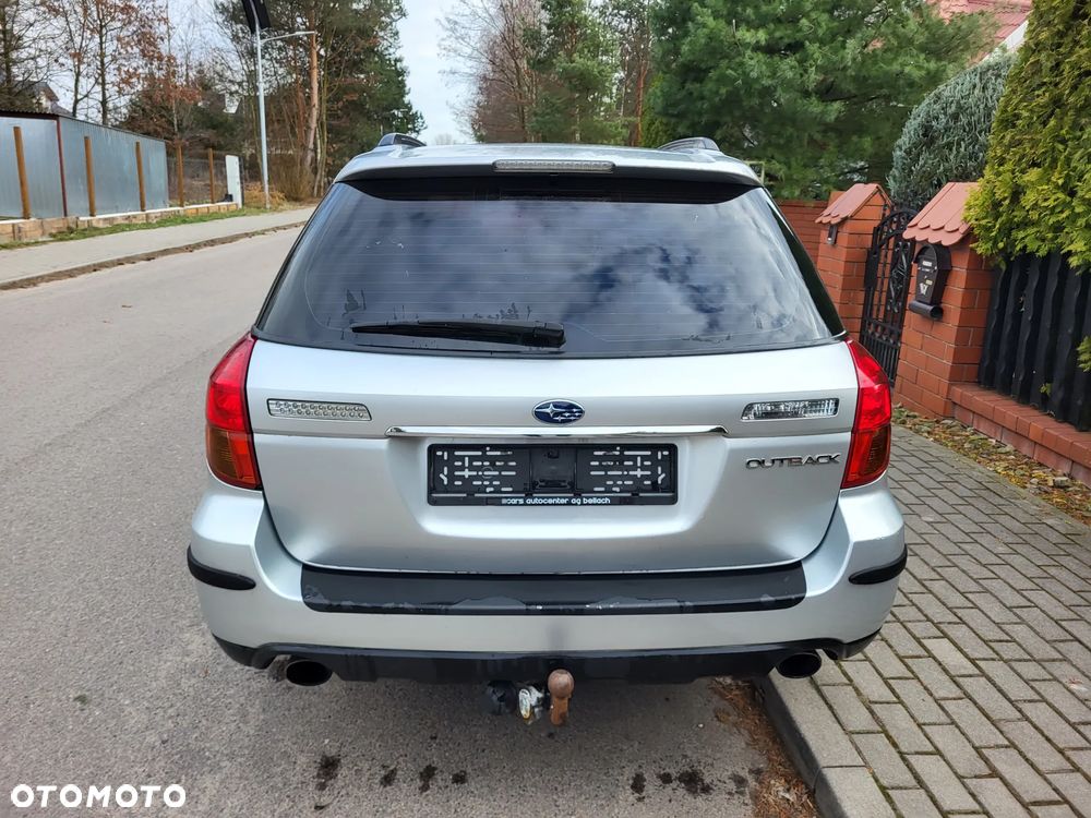 Subaru Legacy 3.0 H6 - 10