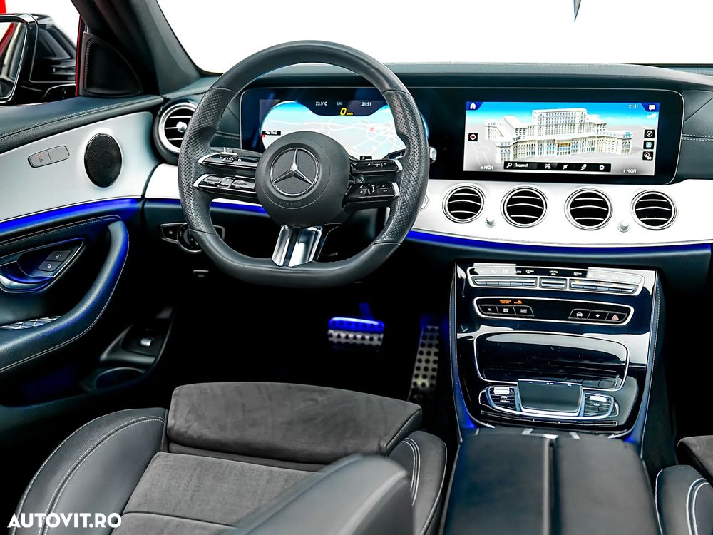 Mercedes-Benz E 300 de 9G-TRONIC AMG Line - 18