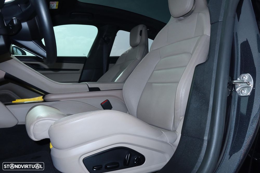 Porsche Taycan 4S Bateria Performance Plus - 11