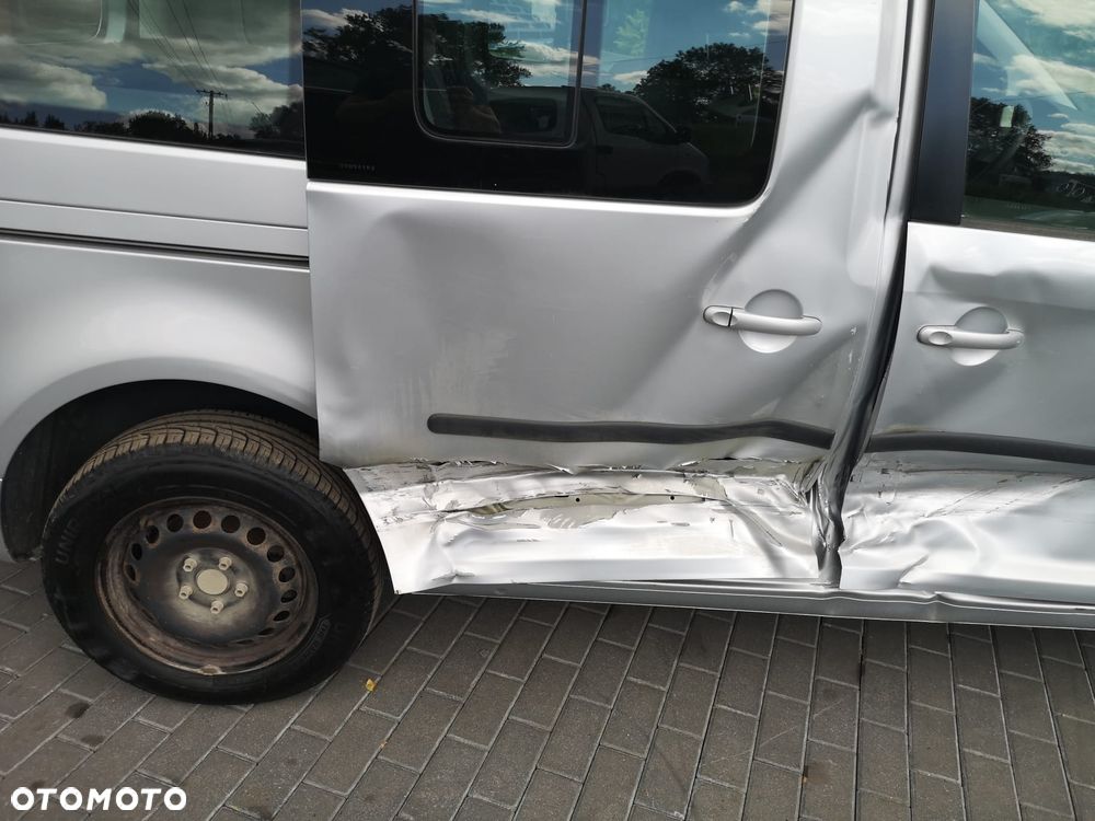 Volkswagen Caddy Trendline - 8