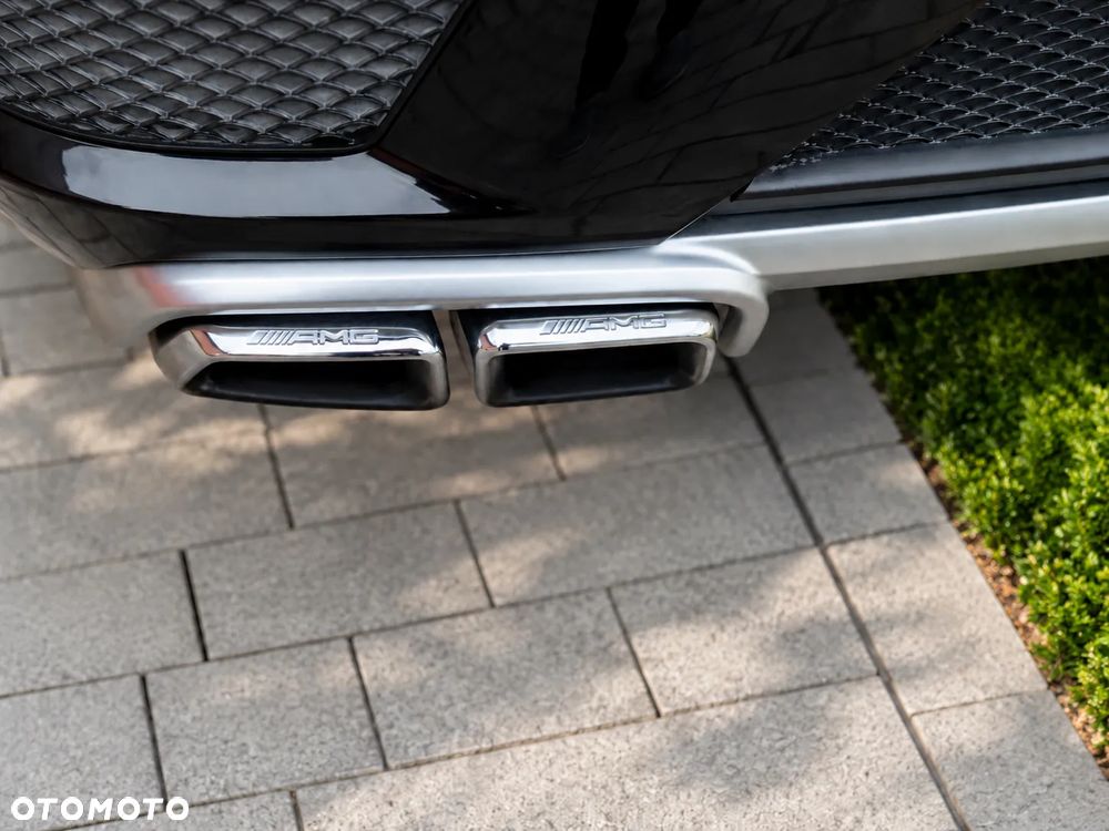 Mercedes-Benz GL 63 AMG - 28