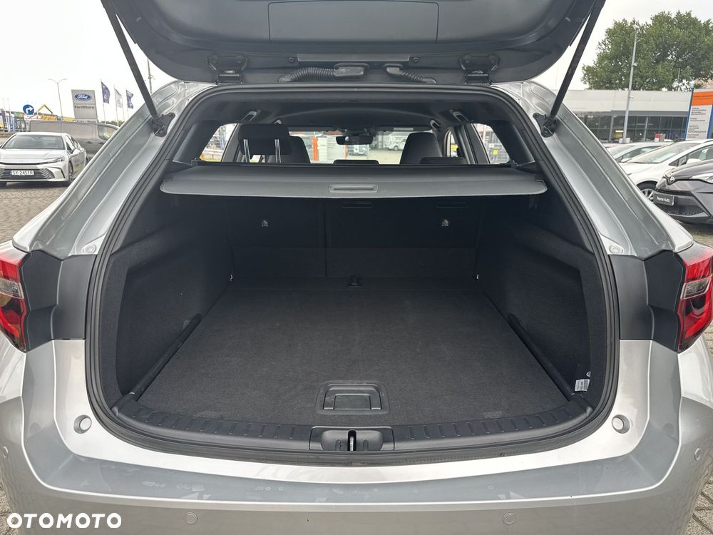 Toyota Corolla 1.8 Hybrid Comfort - 12