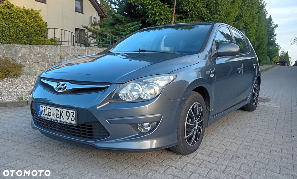 Hyundai i30 i30cw 1.4 FIFA WM Edition - 2