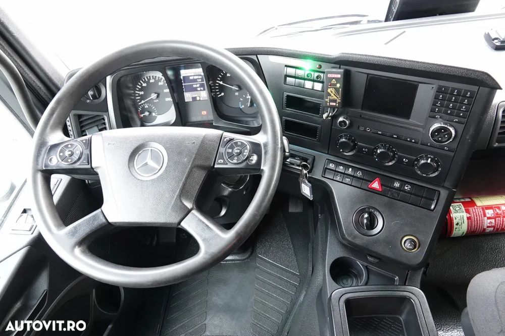 Mercedes-Benz AROCS 2636 / 6x4 / BASCULANTE / HIDROBOARD / + HDS FASSI F 175a / RADIO CONTROL / ROTATOR / EURO 6 / 2016 - 32