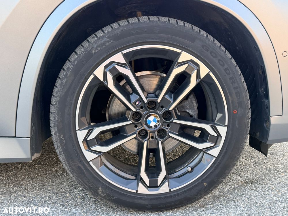 BMW X1 sDrive18d AT - 12