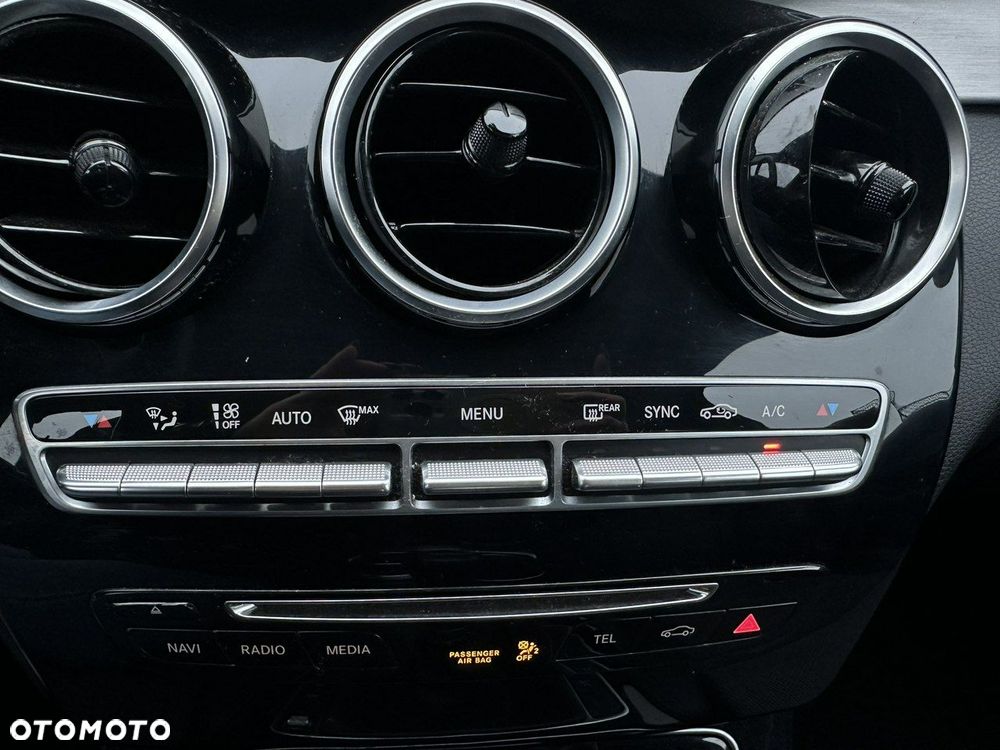 Mercedes-Benz Klasa C - 22