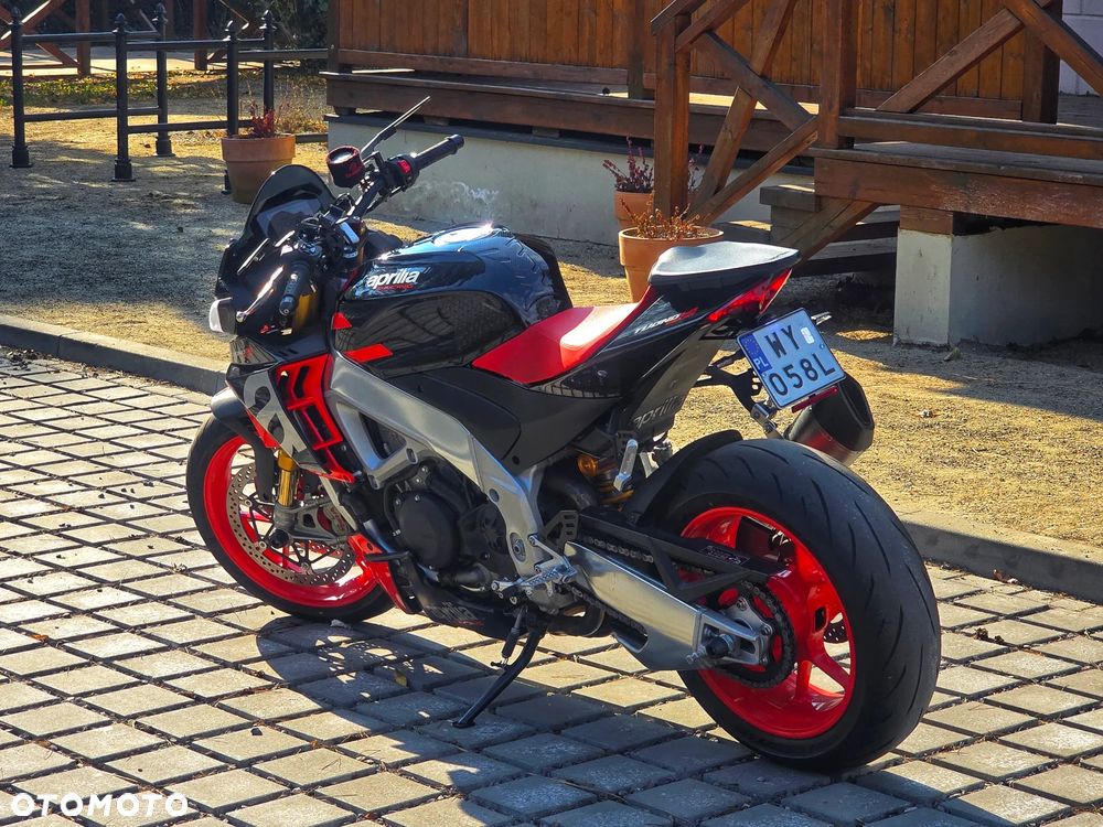 Aprilia Tuono - 6