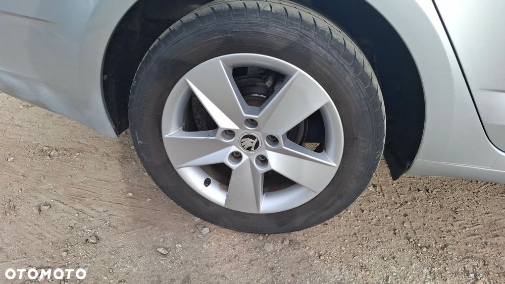 Skoda Octavia 1.4 TSI Ambition - 10