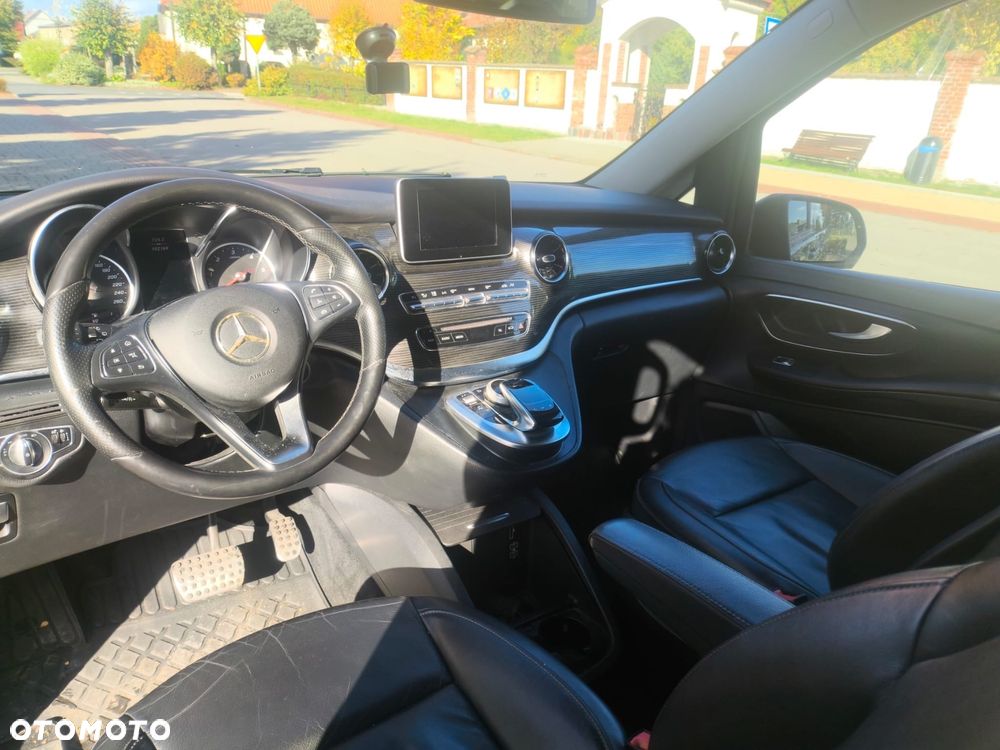 Mercedes-Benz Klasa V 220 d 9G-Tronic - 21