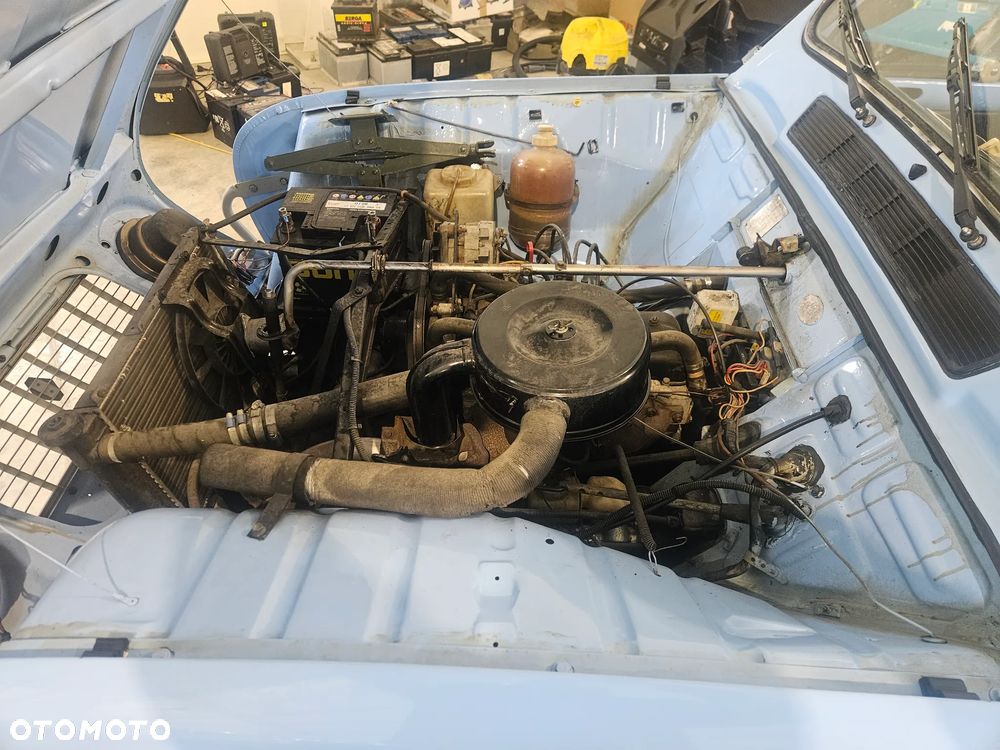 Renault 4 - 7
